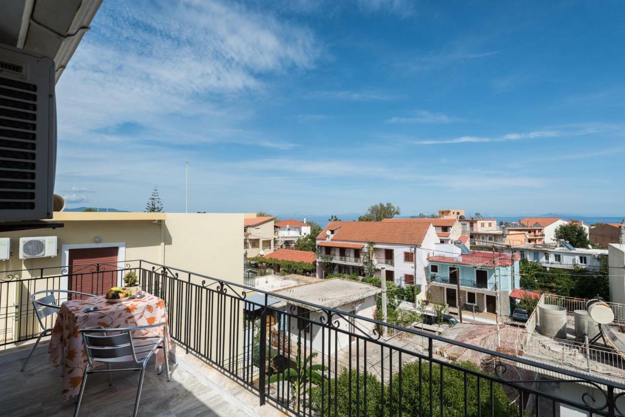 Areti Apartments Poros  Eksteriør billede
